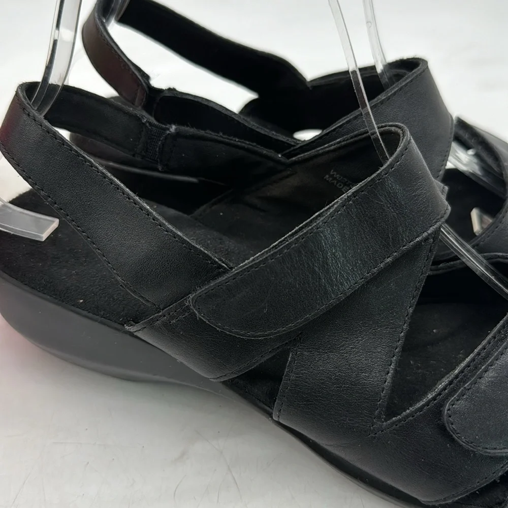 Walking Cradles excellent preowned
